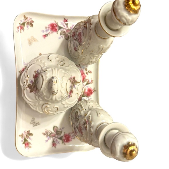 Vintage Early 20th Century Bond Ware Lipper and Mann (L&M) 7 Piece Vanity Set. - Picture 4 of 6